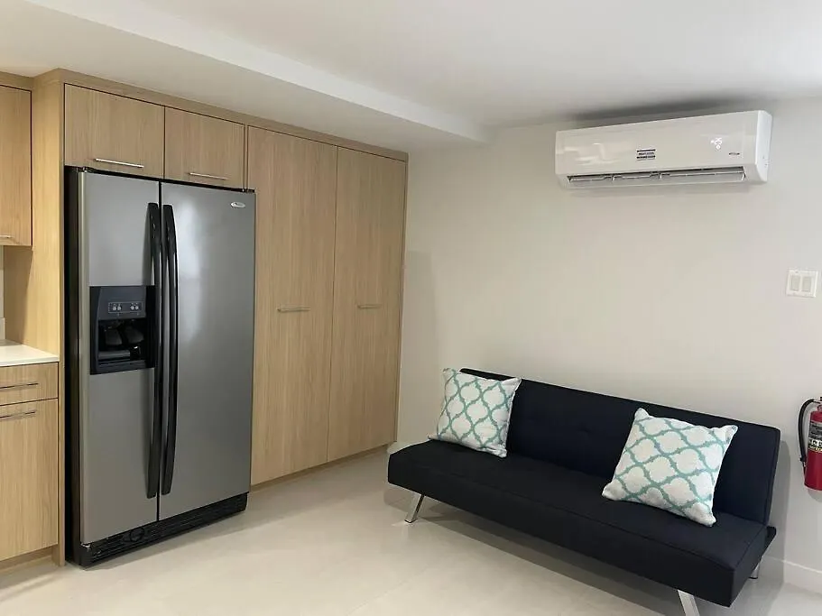 Studio Apartment In West Bay Rd. Vr14-1