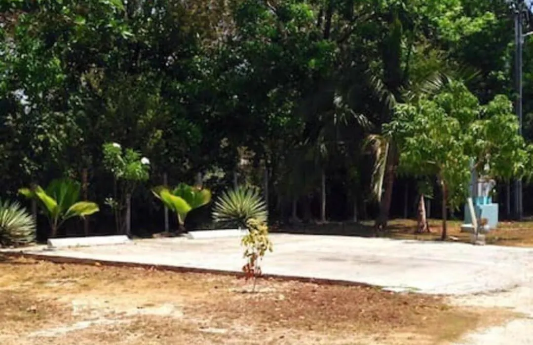 Suite 3, Blue Pavilion - Steps To Beach-1
