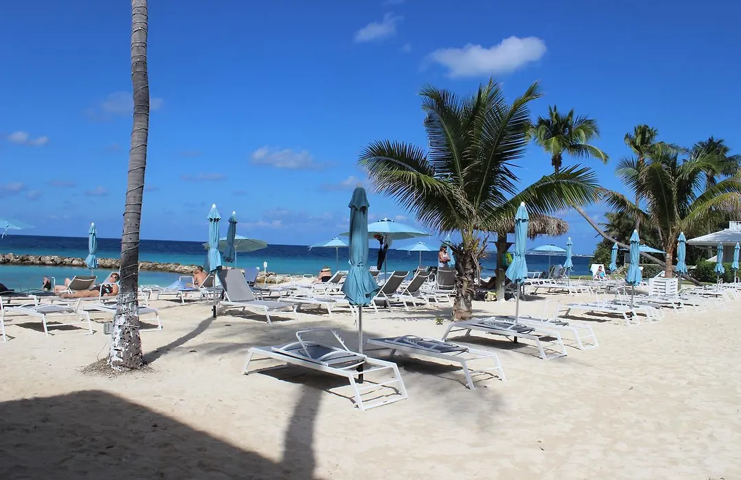 #207 Sunset Cove Seven Mile Beach-1