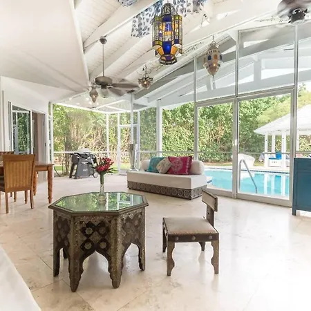 Lime Tree Villa - Canal Front-2