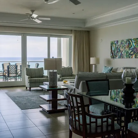 Caribbean Club Boutique Hotel, Grand Cayman-3