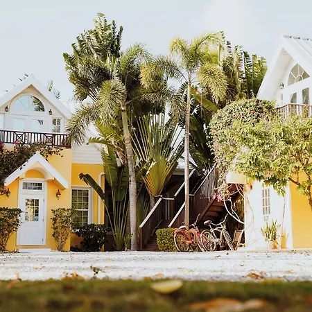 Shangri-La Boutique Bed & Breakfast-3