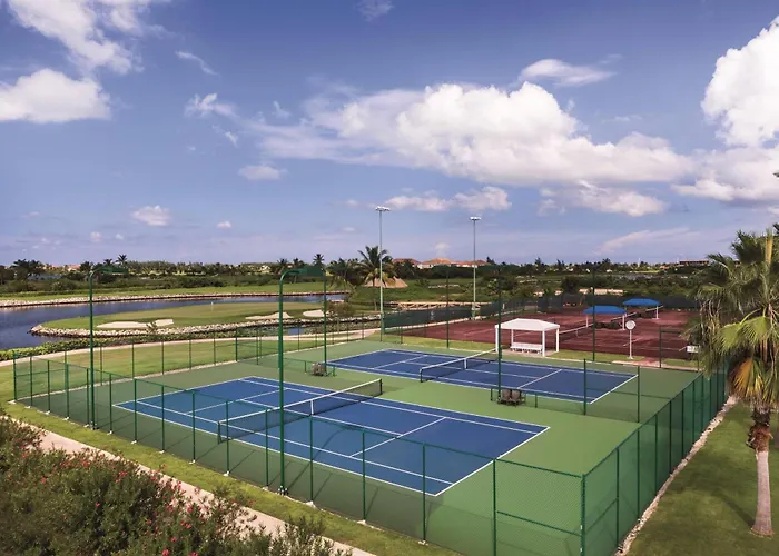 The Ritz-Carlton, Grand Cayman Hotel Seven Mile Beach