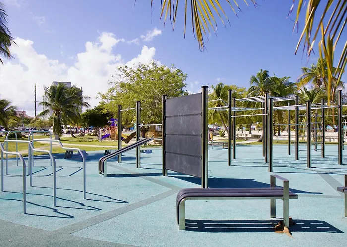 Luxury 1 Bed Apartment Near Seven Mile Beach At The Grove - Villa Nature Bliss West Bay