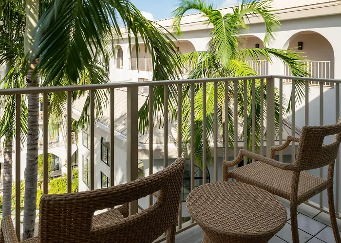 Best George Town Hotels For Families With Kids near Cayman Islands National Museum