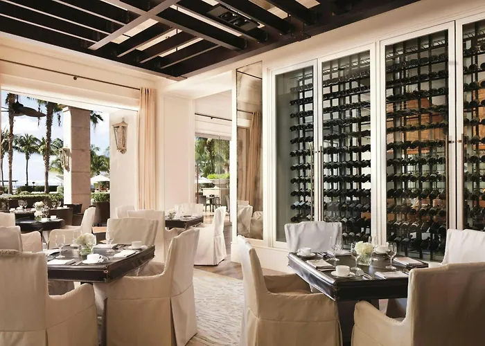 Seven Mile Beach hotels near Camana Bay