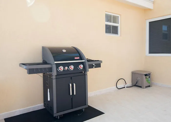 Lodges in Grand Cayman